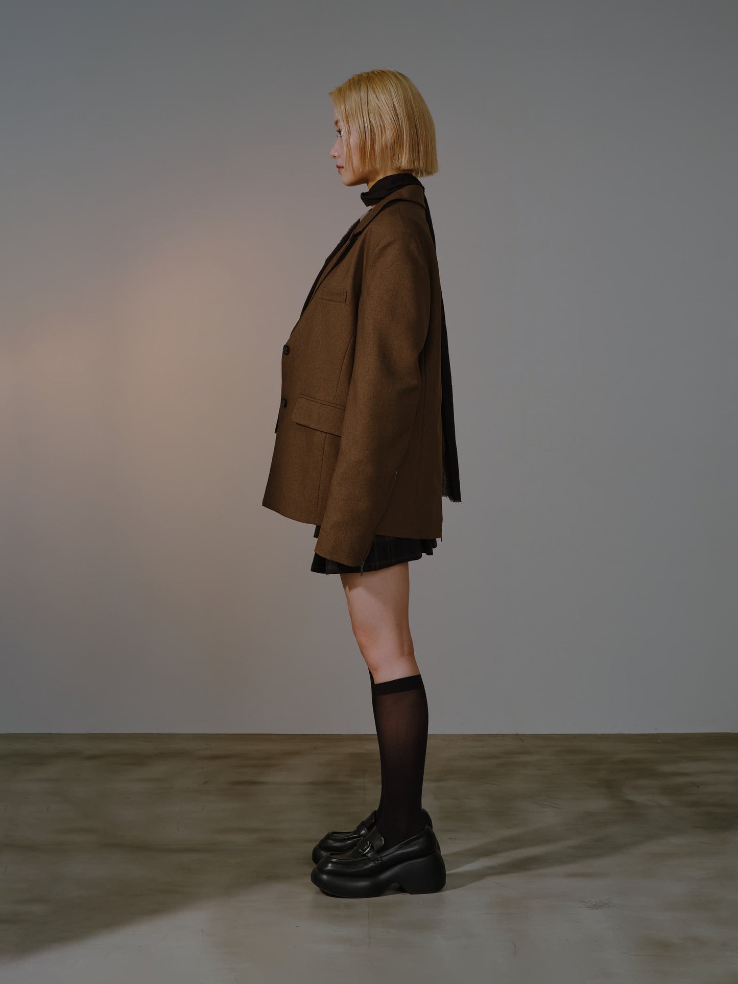 BACK ZIP TAILORED JACKET