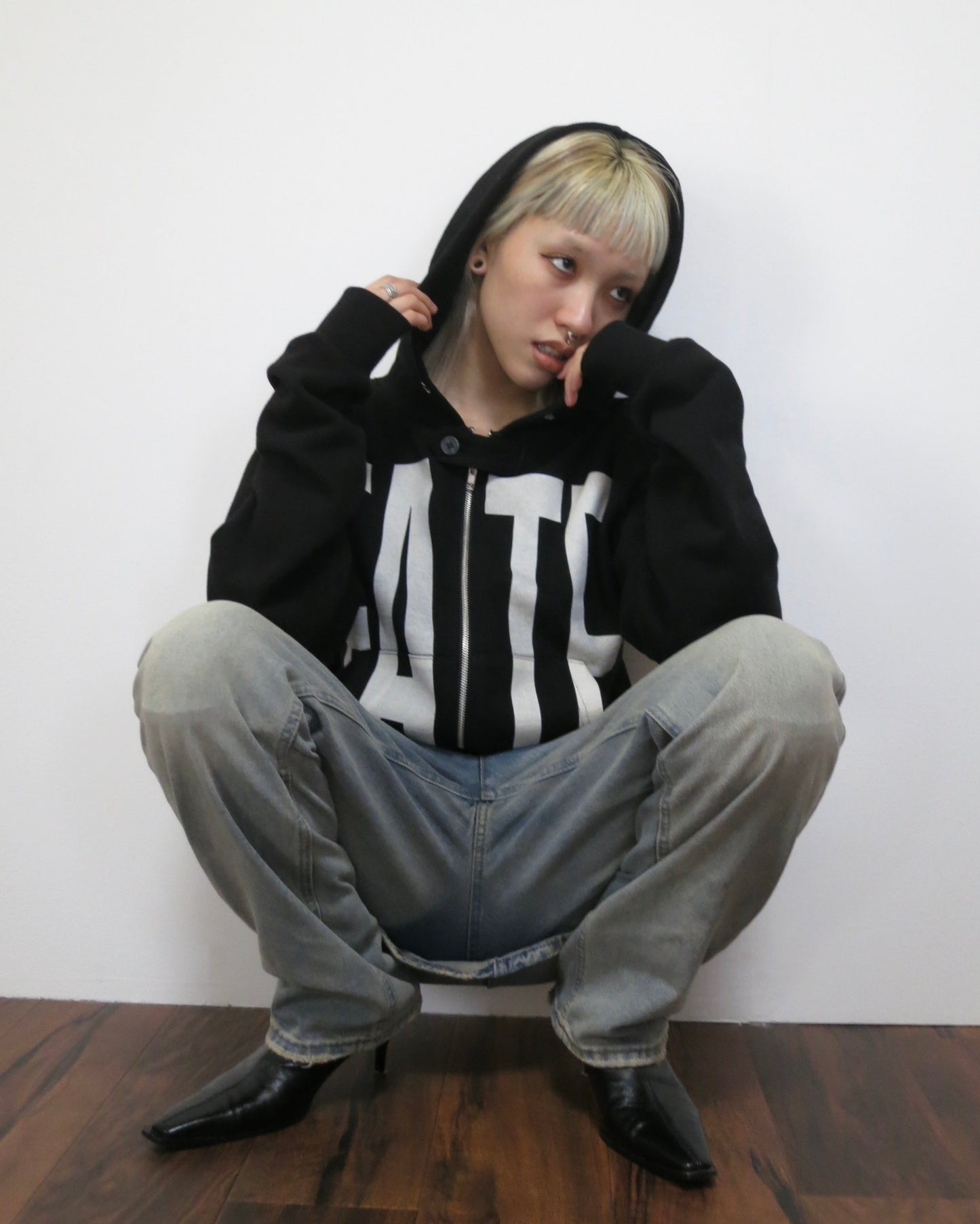 FATE ZIP HOODIE【BLACK】