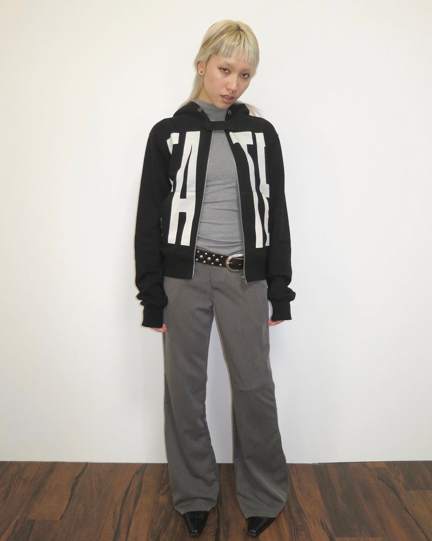 LOW WAIST FLARE PANTS