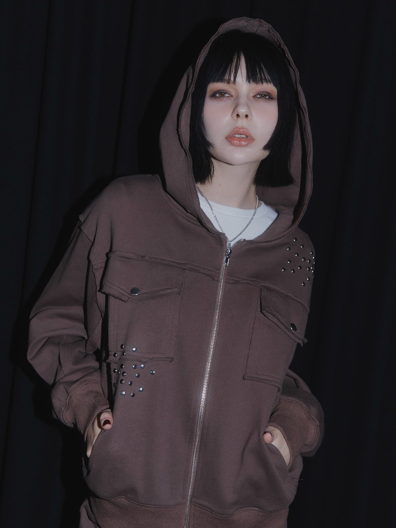 CUT OFF ZIP UP HOODIE【BROWN】