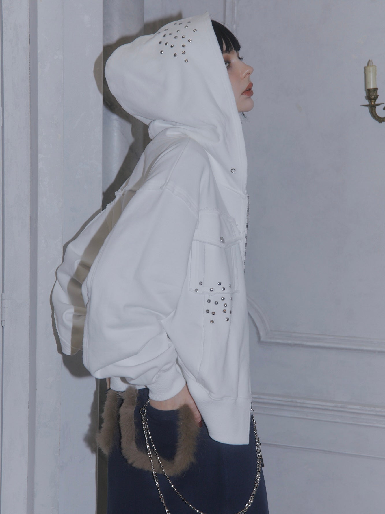 CUT OFF ZIP UP HOODIE【WHITE】