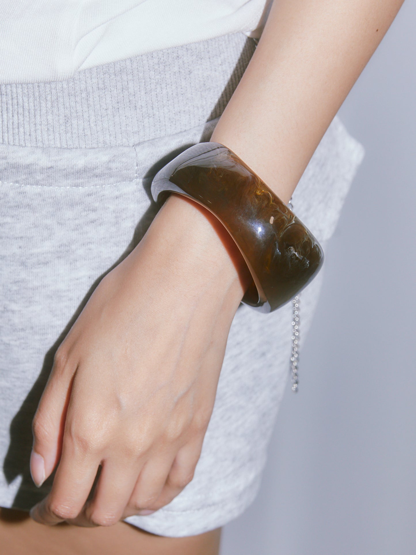 MABLE STONE  BANGLE