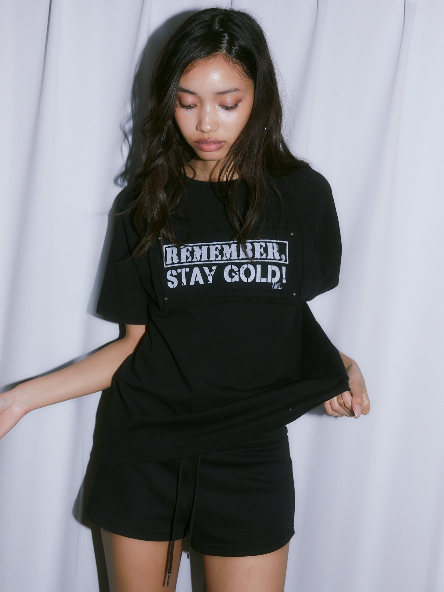 STAY GOLD OVER TEE【BLACK】