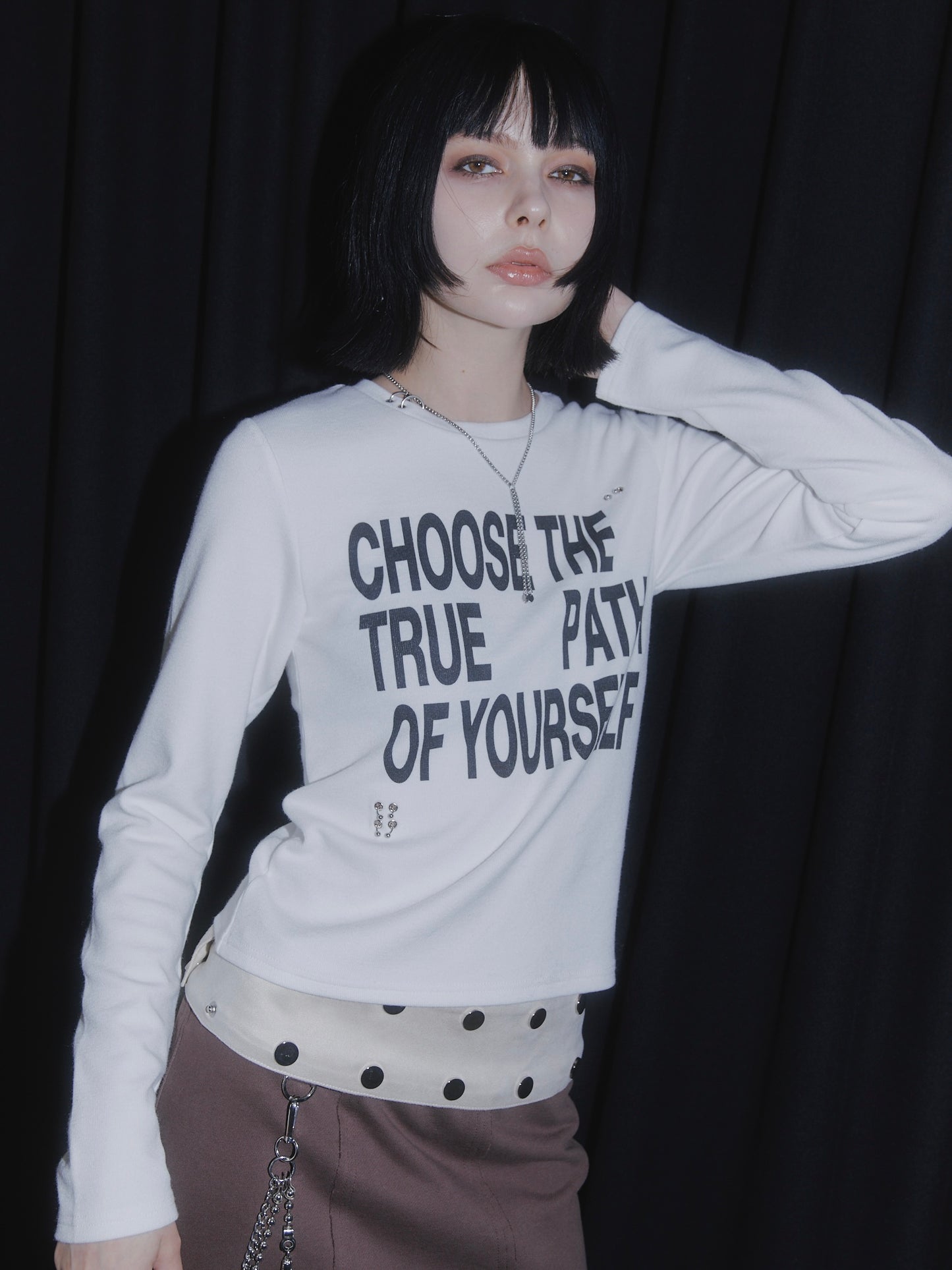 PIERCE LONG SLEEVE T-SHIRT【WHITE】